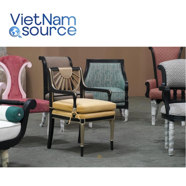 Modern Lario Sofa by Flexform. Stylish Living Room Model. Minimalist Design - Velvet Fabric. Savings for Large Orders.