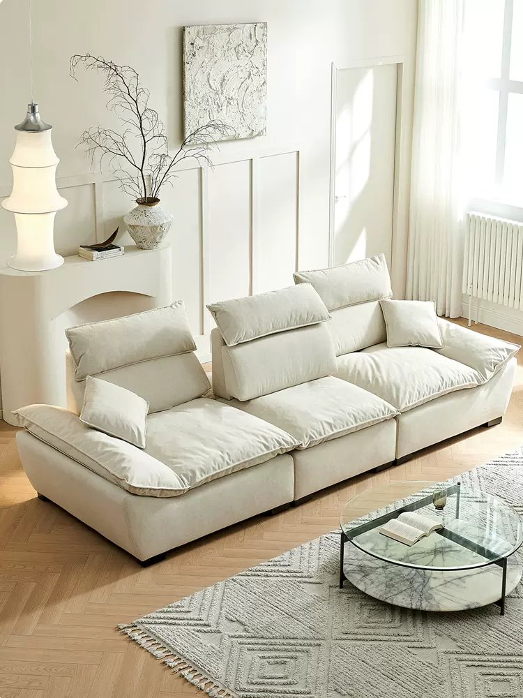 Modern & Stylish Furniture from Foshan, China's Premier Factory: Soft, Comfortable, and Beautiful Sofas