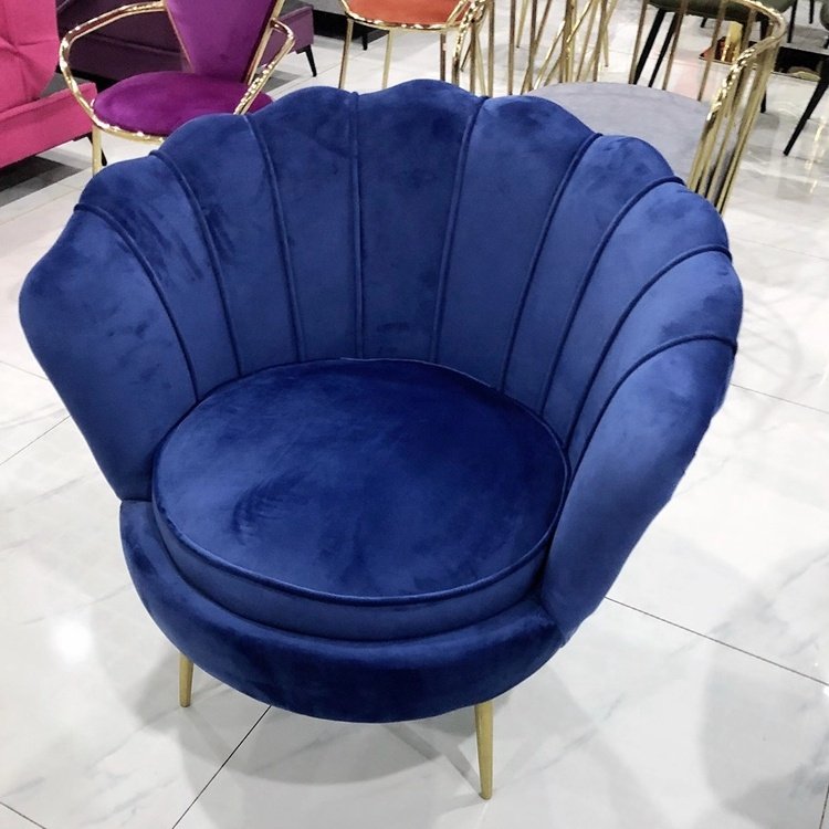 2022 European Hotel Velvet Upholstered Small Flower Accent Chair Living Room Sofas