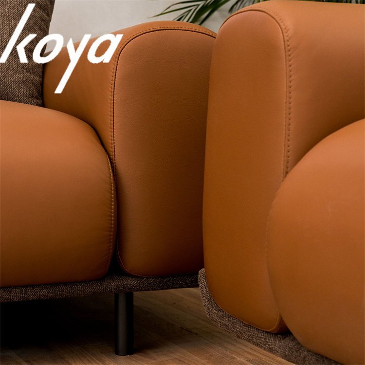 Wrestled Genuine Leather Contact Surface Luxury Sofa With Down Filling Living Room Furniture Real Leather Material For Sofas