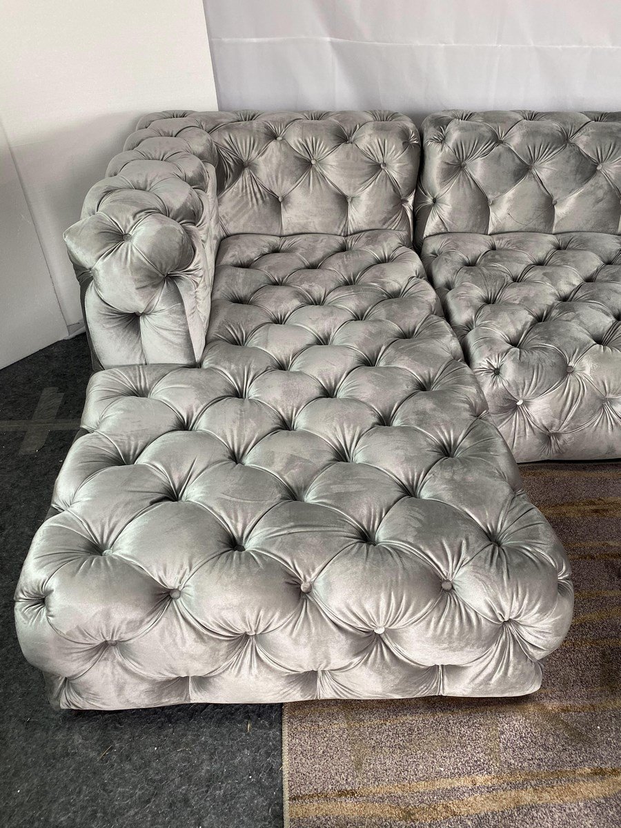 button tufted U shape velvet chesterfield sofa living room sofa