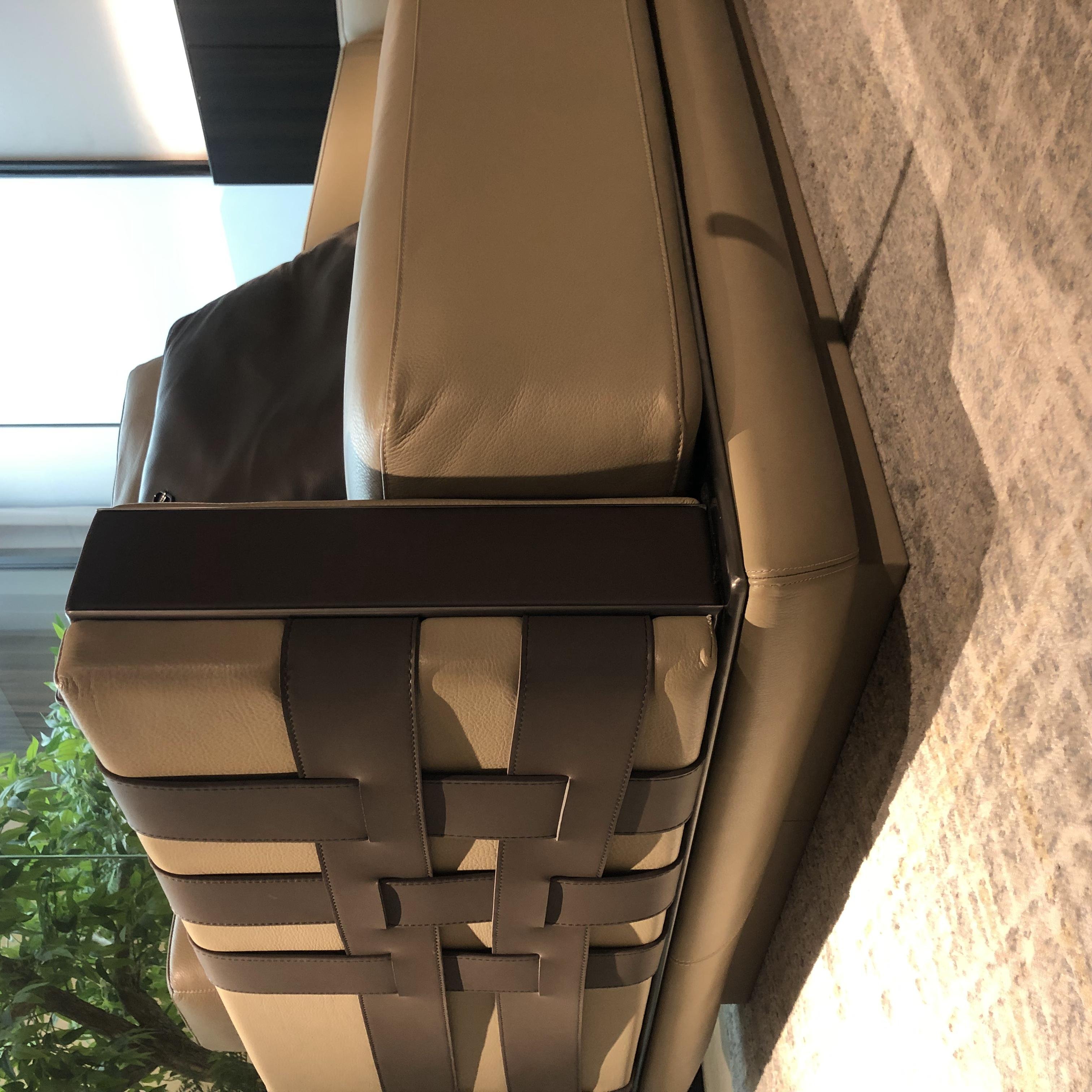 Italian Minimalist Style Leather Corner Sectional Sofa Couch Metal Decoration L-shaped Living Room Sofa