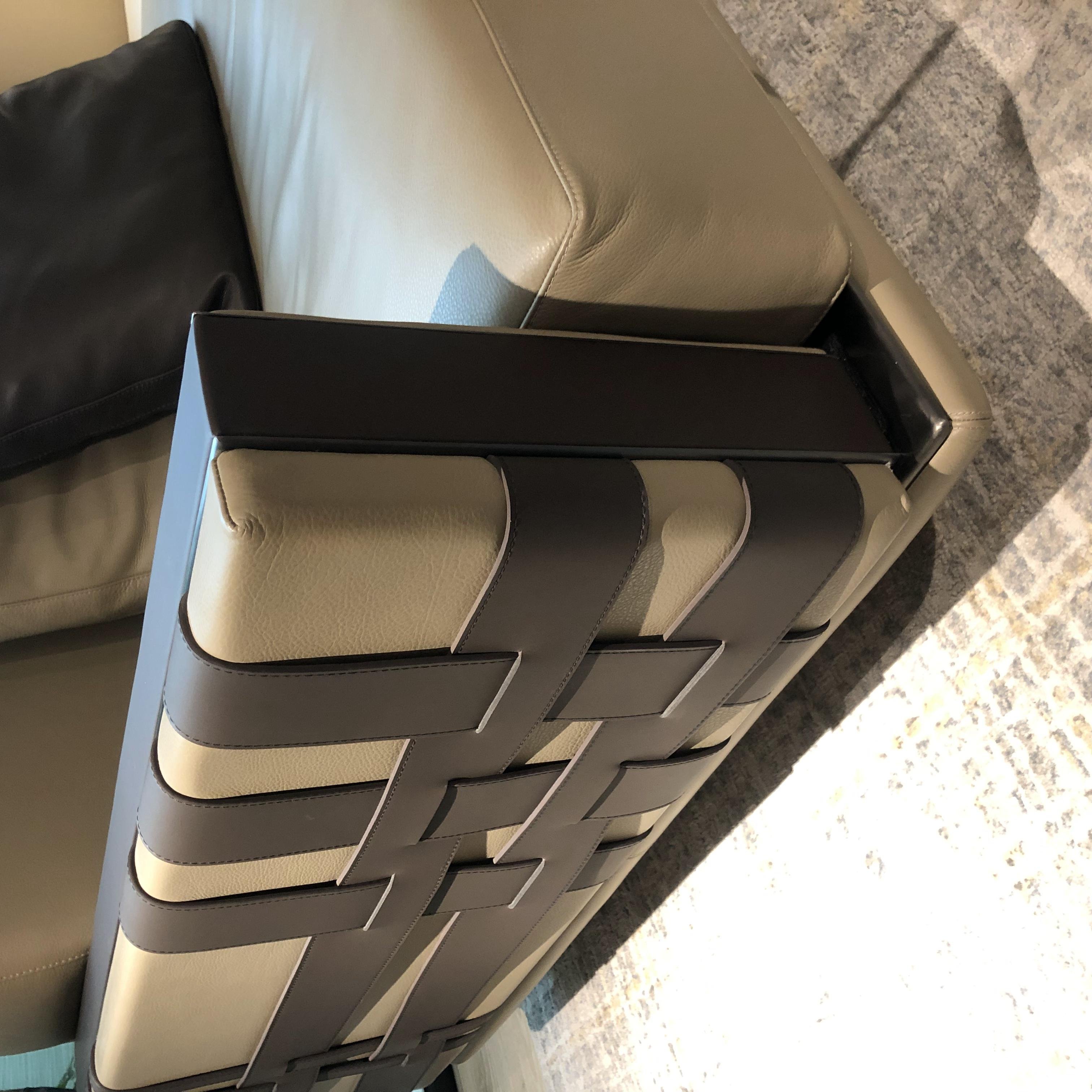 Italian Minimalist Style Leather Corner Sectional Sofa Couch Metal Decoration L-shaped Living Room Sofa