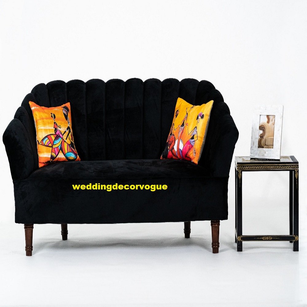 Italian Love Seat Sofa for Weddings Modern Wooden Two-Seater Designer Furniture for Wedding Chairs