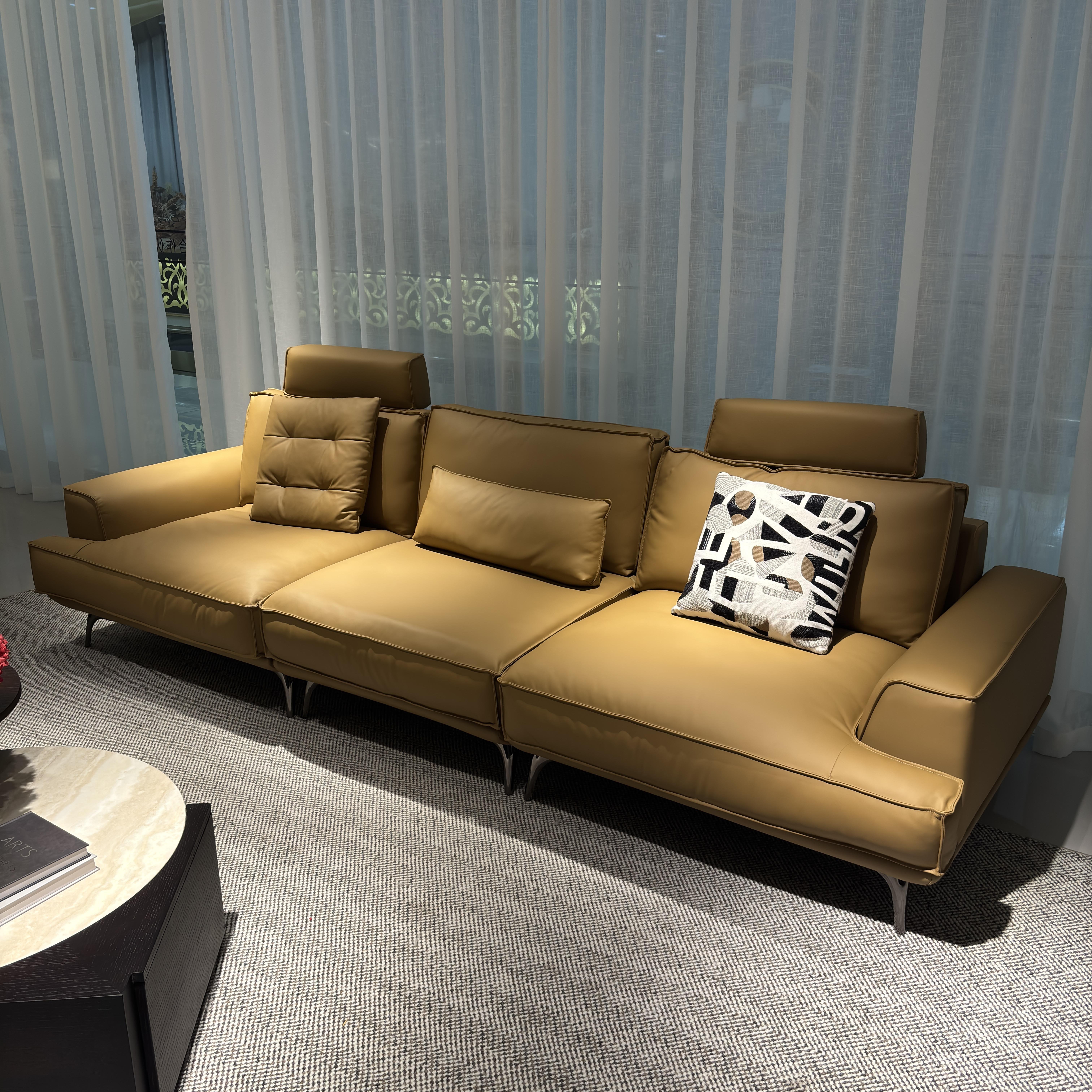 2024 New Nordic Designer Leather Couch Set Living Room Sofa Italian Premium Recliner Sofas for Home Hotel Villa Indoor