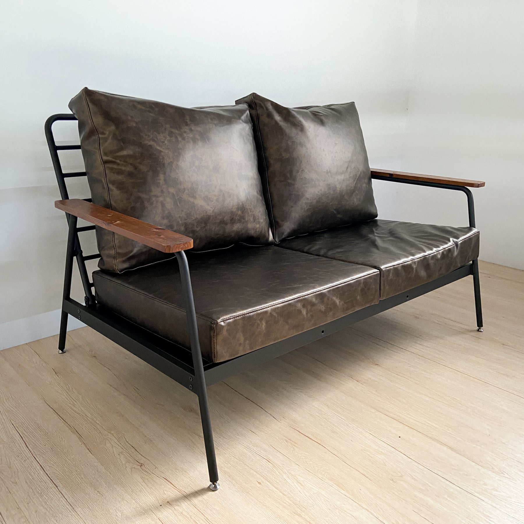 Modern Living Room Sofa Two Seater Sofa for Apartment