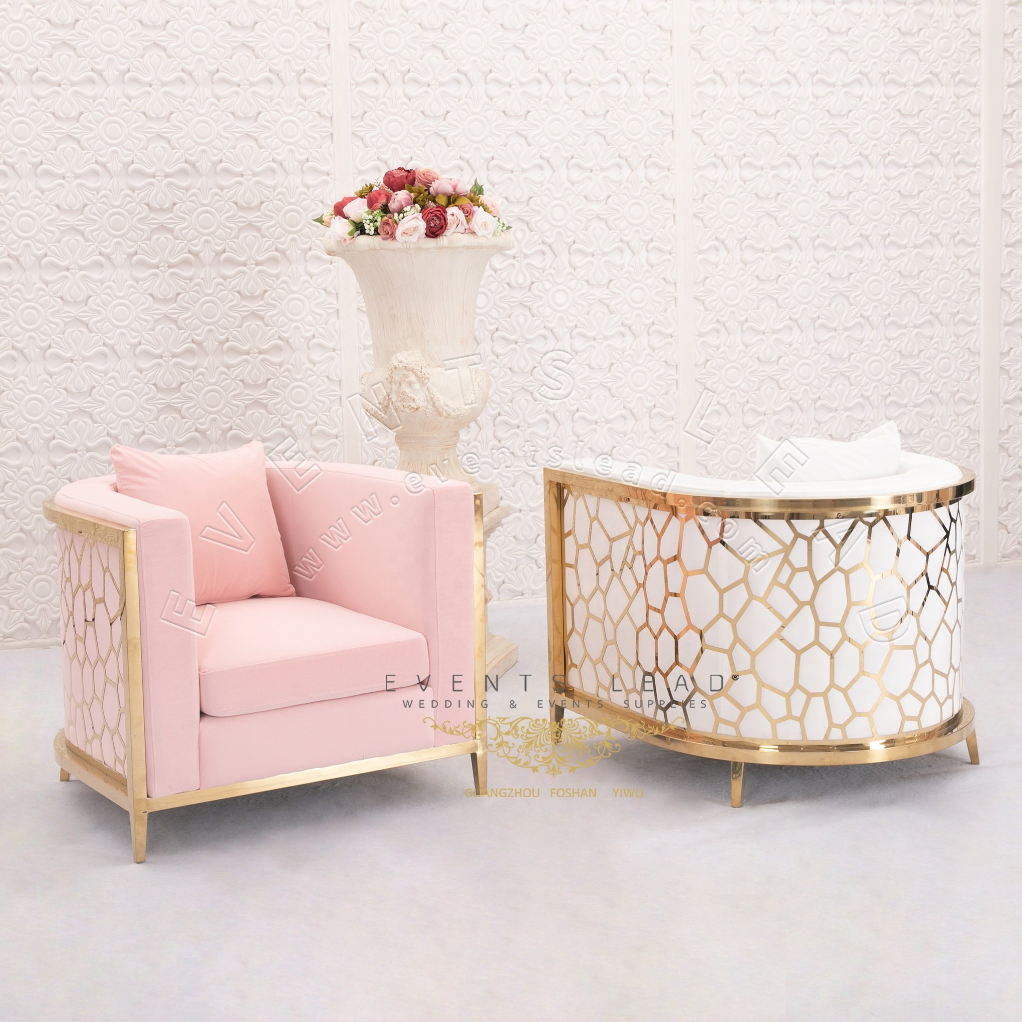 Romantic Stainless Steel Popular ICE Pattern Modern Pink Velvet Sofa For Home