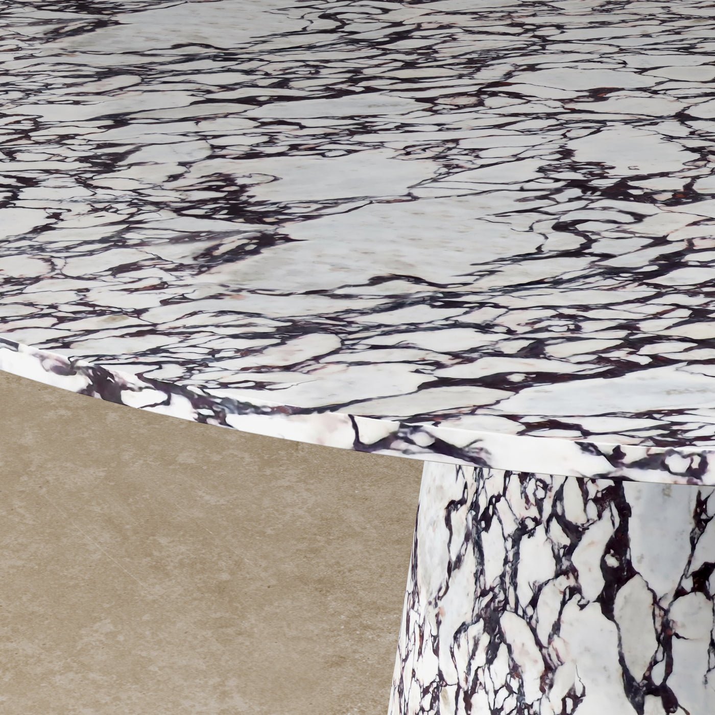 Self Owned Brand Modern Fashion Black And White Zebra Crack Artistic Design Oval Solid Stone Dining Table