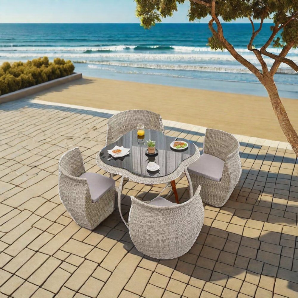 Top Selling Small Dining Table Set 4 Chairs Outdoor Garden Set Rattan Luxury Dining Table Set