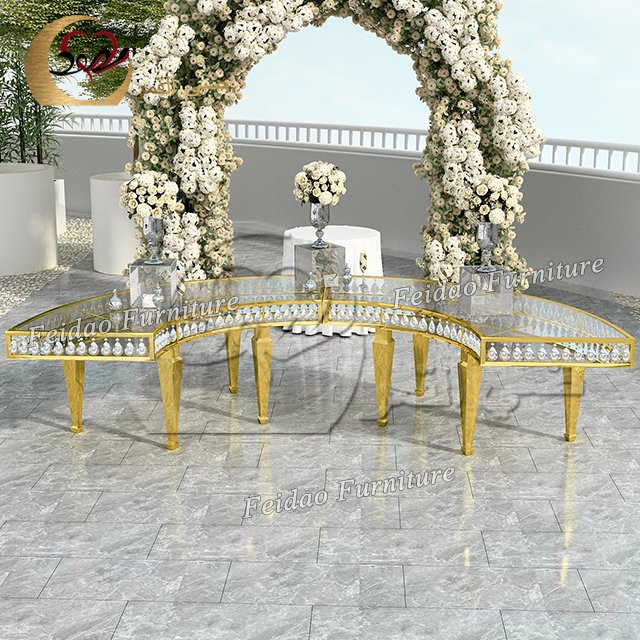 Luxury Stainless Steel Legs Clear Crystal Wedding Serpentine Table Full Circle Dining Table