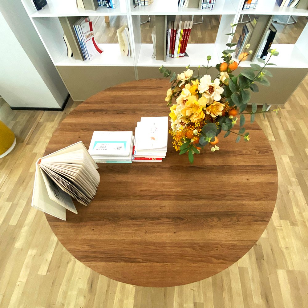 Hot Sale Factory Modern Kitchen Furniture High Round Wood dining table For Home