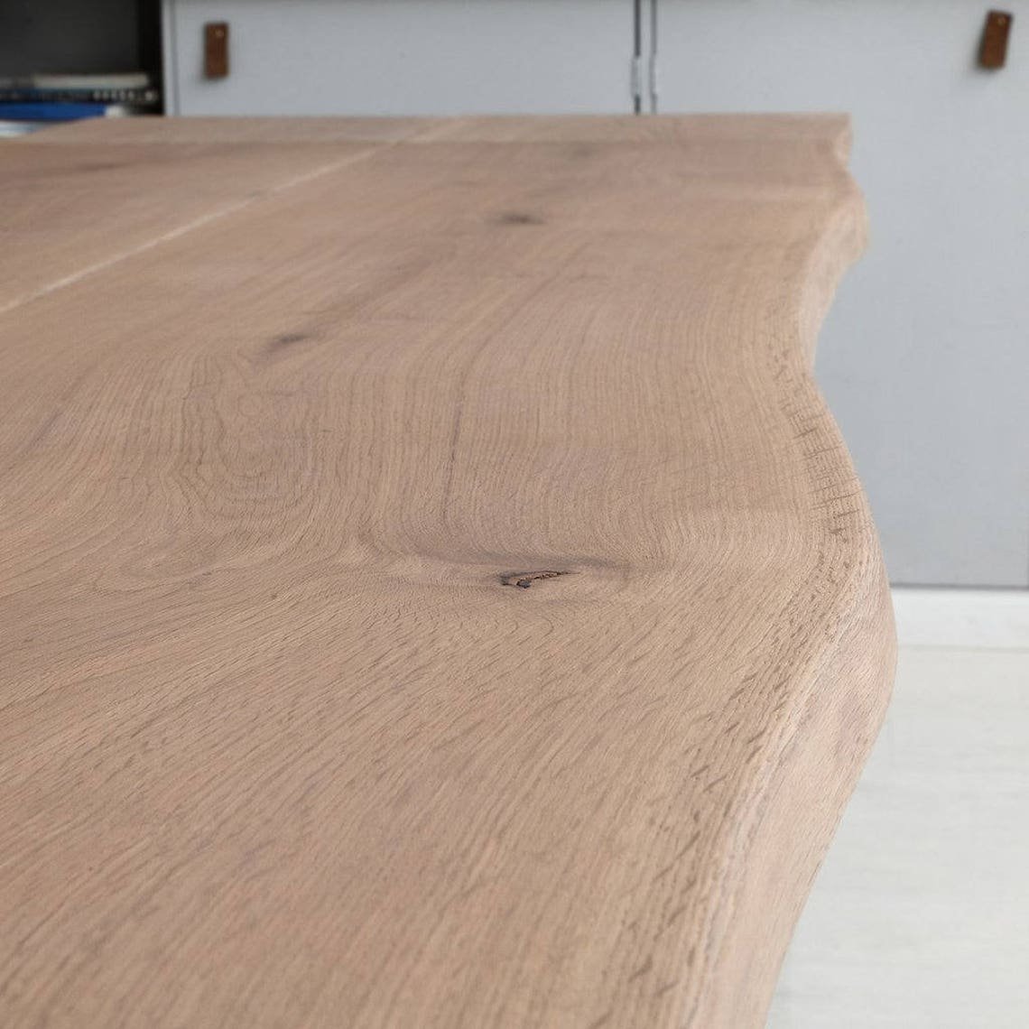 Custom Solid Timber Oak Dining Table With Table Base/Oak Extendable Dining Table