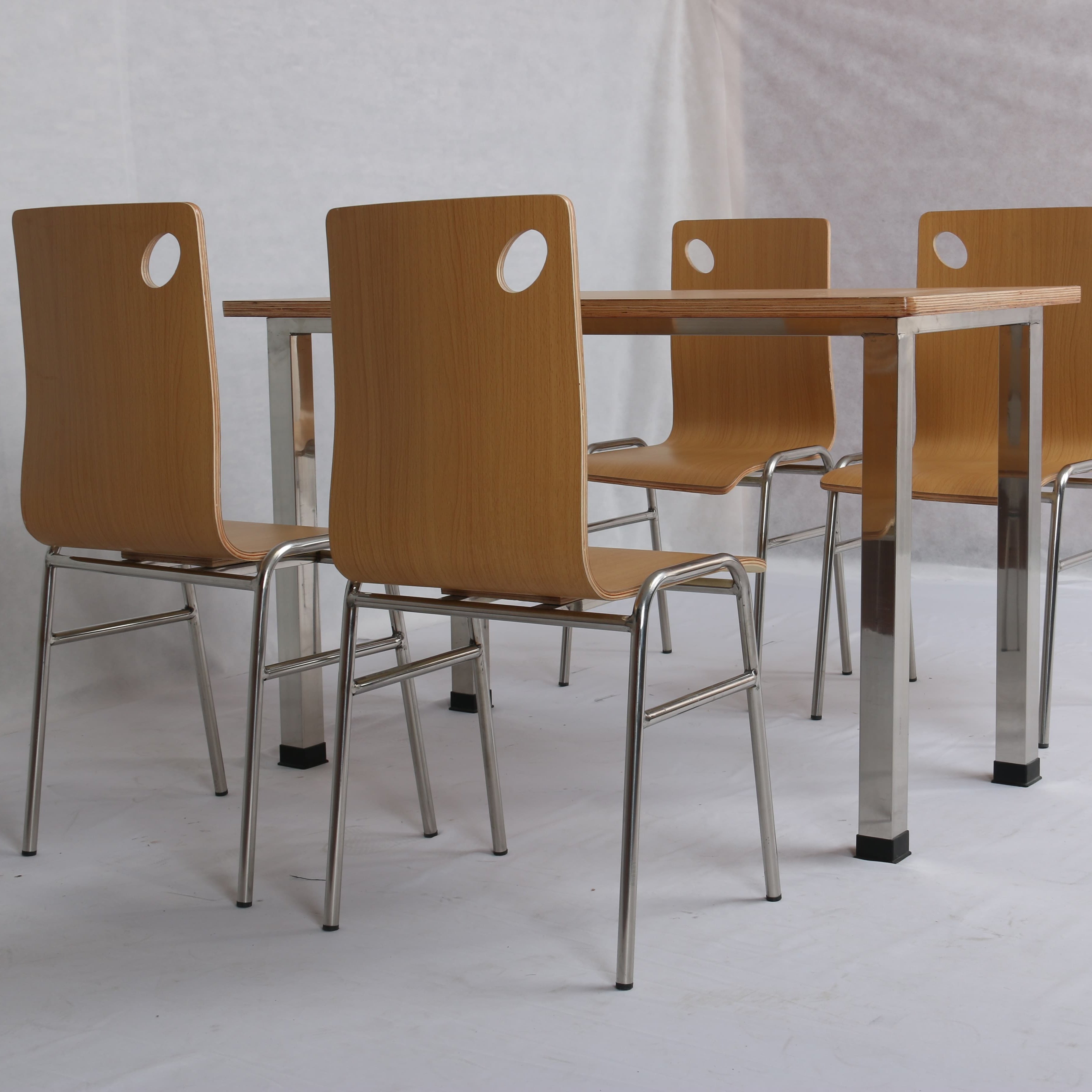 Restaurant Furniture Dining Table and Chairs Set Curved Bentwood Chairs Dining Room Furniture Restaurant Table and Chairs Set