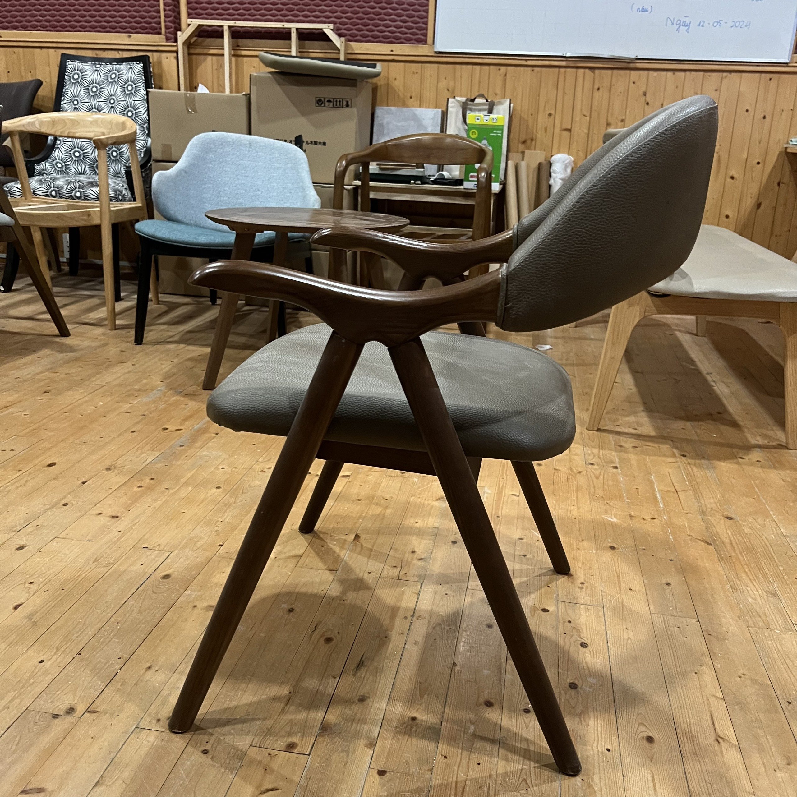 Restaurant Wholesale Black Velvet Nordic Black Room Modern Luxury Dining Chairs For Dining Table whatsapp +84338625625