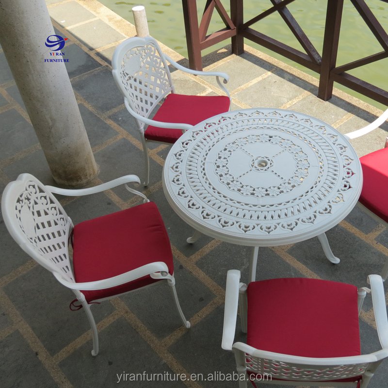 high quality 90CM Round Table with four chairs patio luxury outdoor furniture cast aluminum