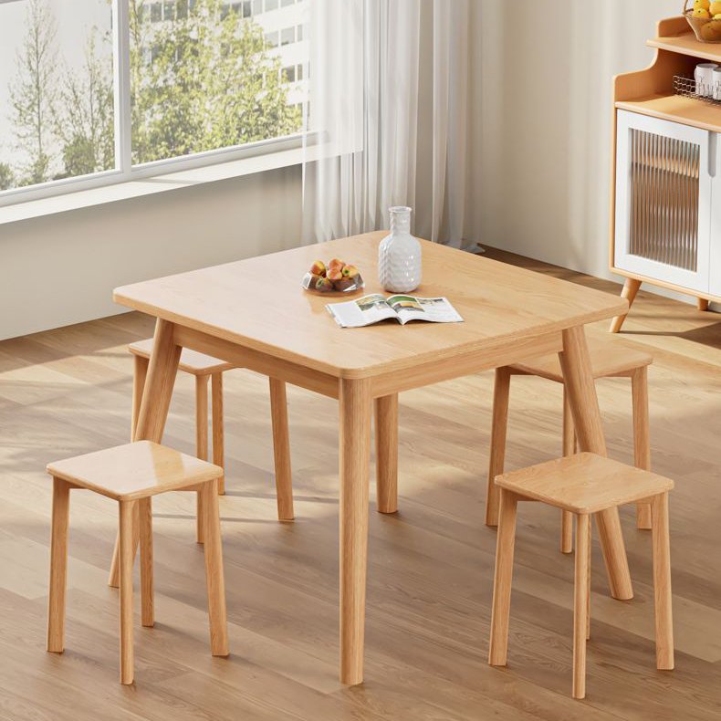 High Quality Modern Nature Color Solid Wooden Bistro Dinning Sets Wood Dining Tables Chairs Windsor