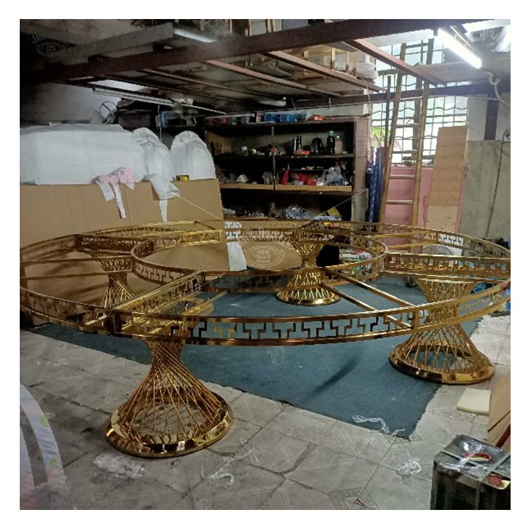 Low Price Wholesale Stainless Steel Dining Table Half Moon Stainless Steel Wedding Table