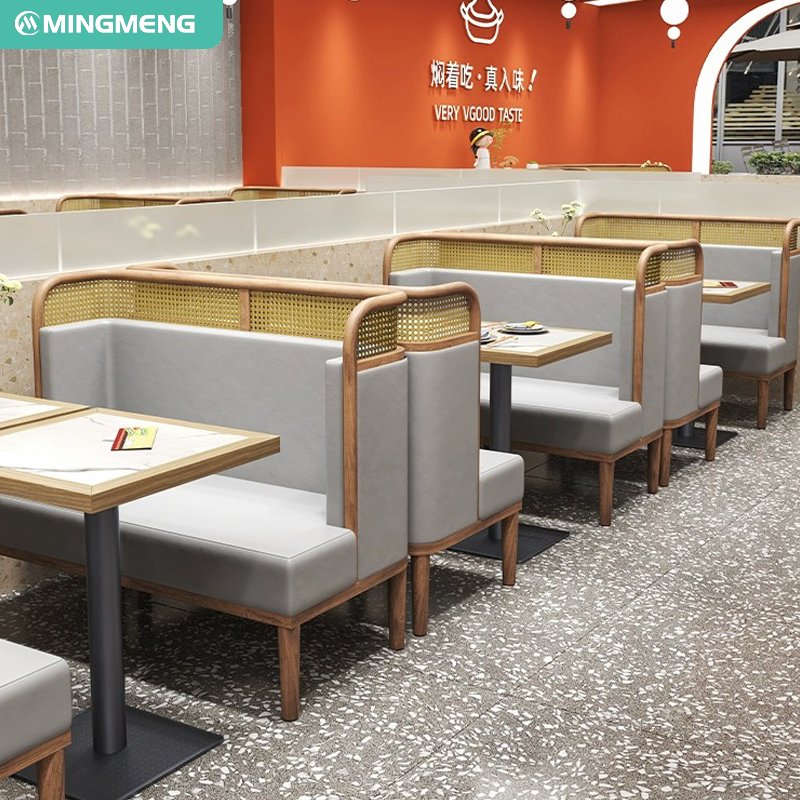Modern Design Wood Metal Restaurant Furniture Set Outdoor Use Dining Tables and Chairs for Cafe Hotel Coffee Shop