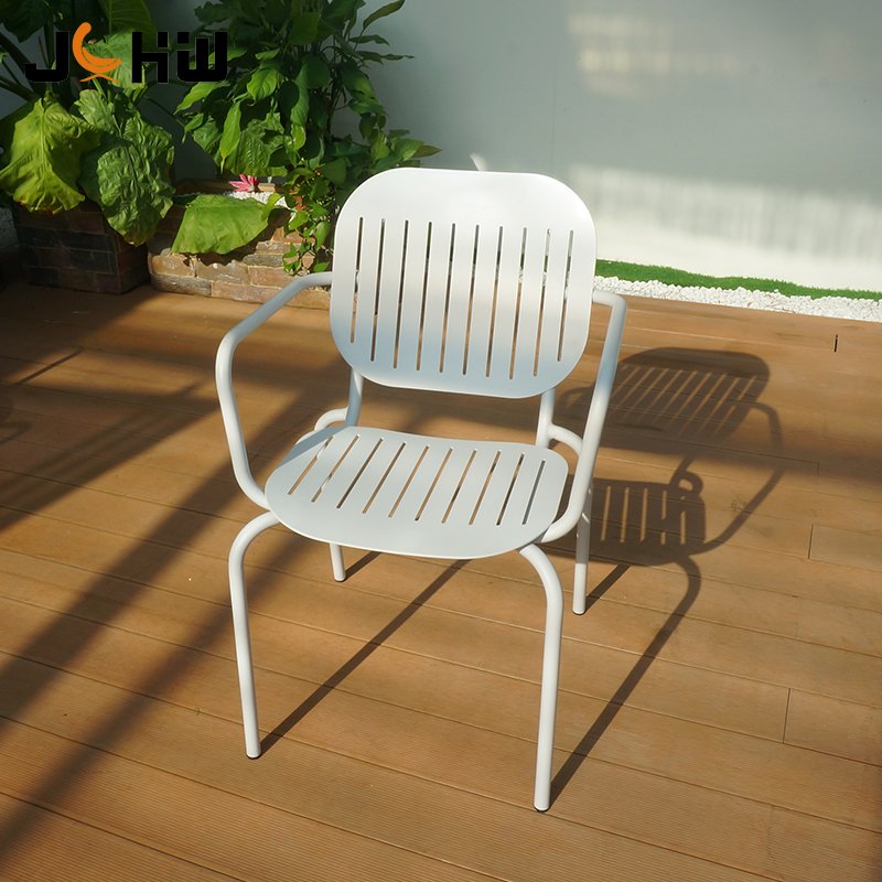 Manufactory direct modern aluminum metal outdoor dining table and chair commerical patio furniture table