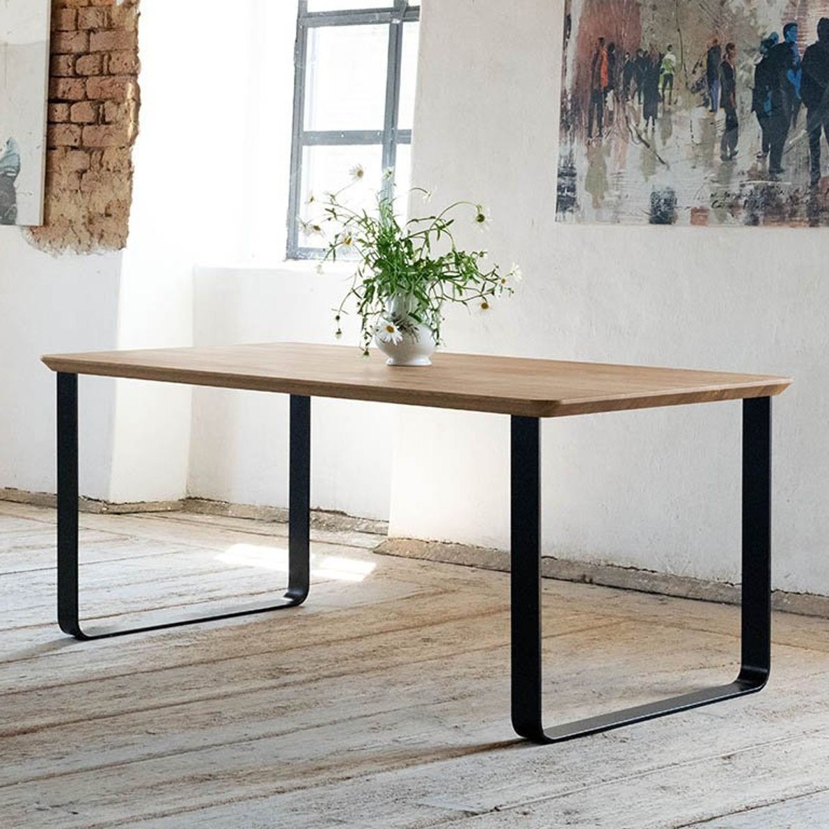 Custom Full Stave Solid Wood Oak Industrial Dining Table Metal Leg