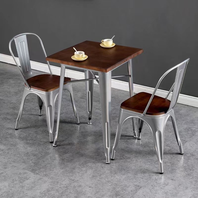 Industrial style cafe bar solid wood dining table and chair, retro American style iron dining table and chair set