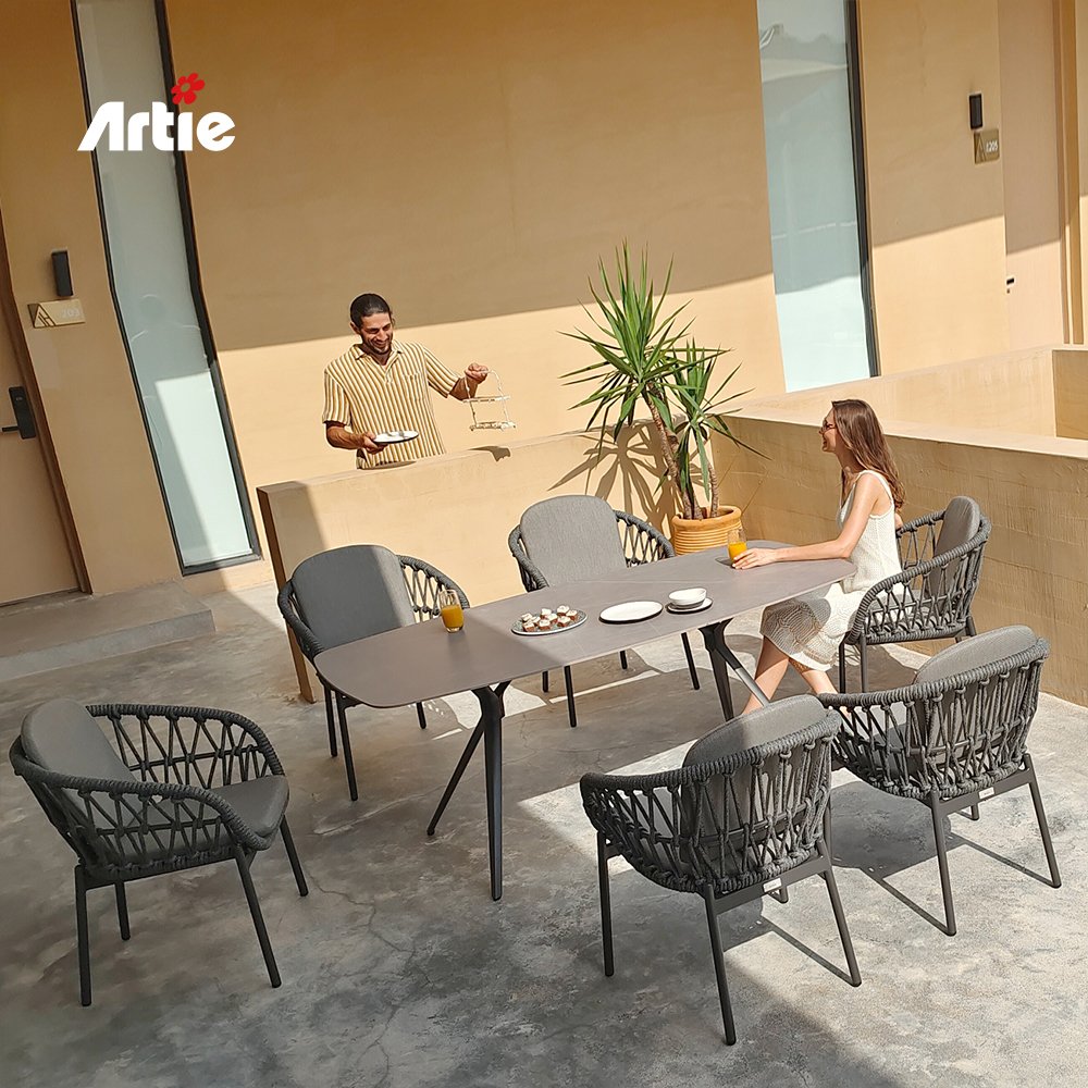 Artie Outdoor Restaurant Furniture Dining Set Modern Durable Aluminum Garden Dining Table And Chairs