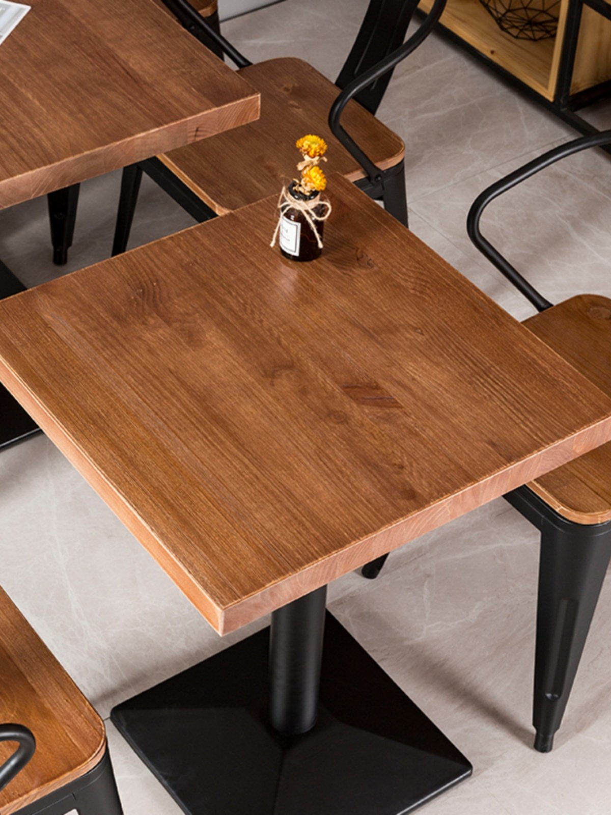 Very Hot Sale Dining Table Modern Wood restaurant Furniture Industrial Style Iron Stackable Vintage Bistro Table And Chairs Sets