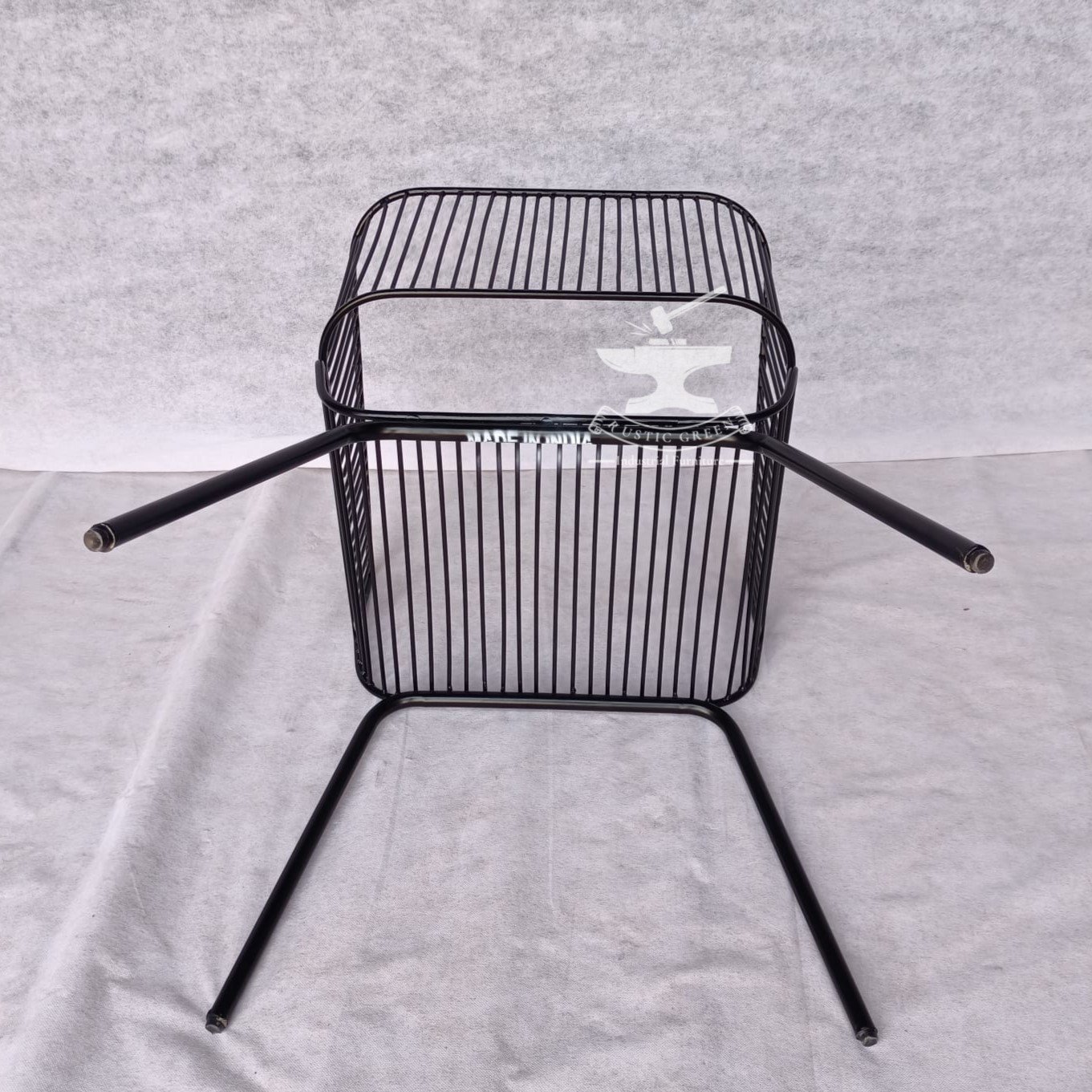 New Cheap Metal Industrial Metal Bistro restaurant cafe Dining Chairs Outdoor Patio Chairs