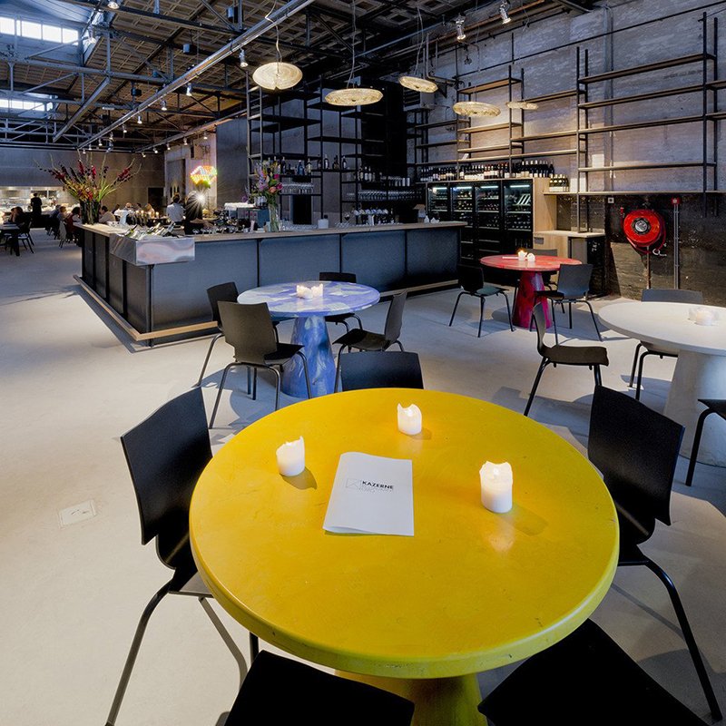 Hot Sale Luxury Modern Dining Table Set 6 Seater round Extendable Glass Table Colorful for Kitchen Hotel and Office Use