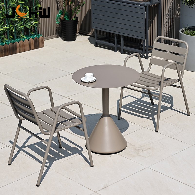 Stackable outdoor patio garden set colorful aluminum outdoor dining chairs cafe hotel furniture table set