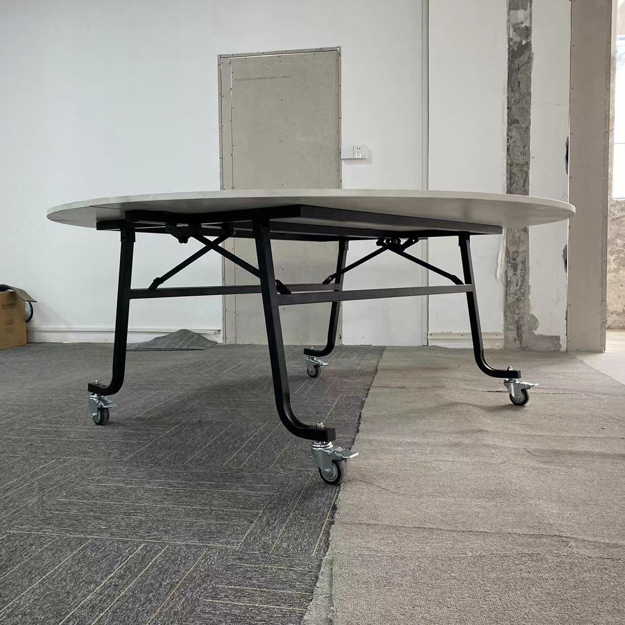High Quality Round Dining Table Extendable Round Folding Dining Table With Rollers Wheels