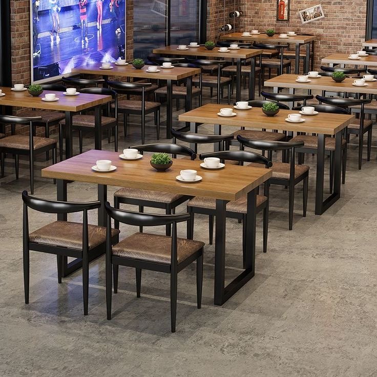 Wholesale price Commercial Indoor Furniture Retro industrial Wooden Iron Kitchen Hotel Restaurant Dining Table