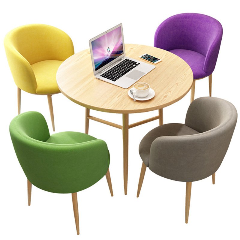 Solid Wood Beige Dining Table Chair Set Round Table With 4 Chair Coffee Table Set Negotiating