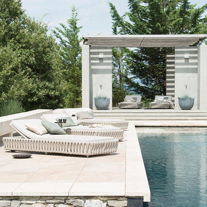 All Weather Outdoor Garden Dining Table And Chairs High Performance Fabric Cushion Seat Cord Rope Rattan Dining Furniture Set