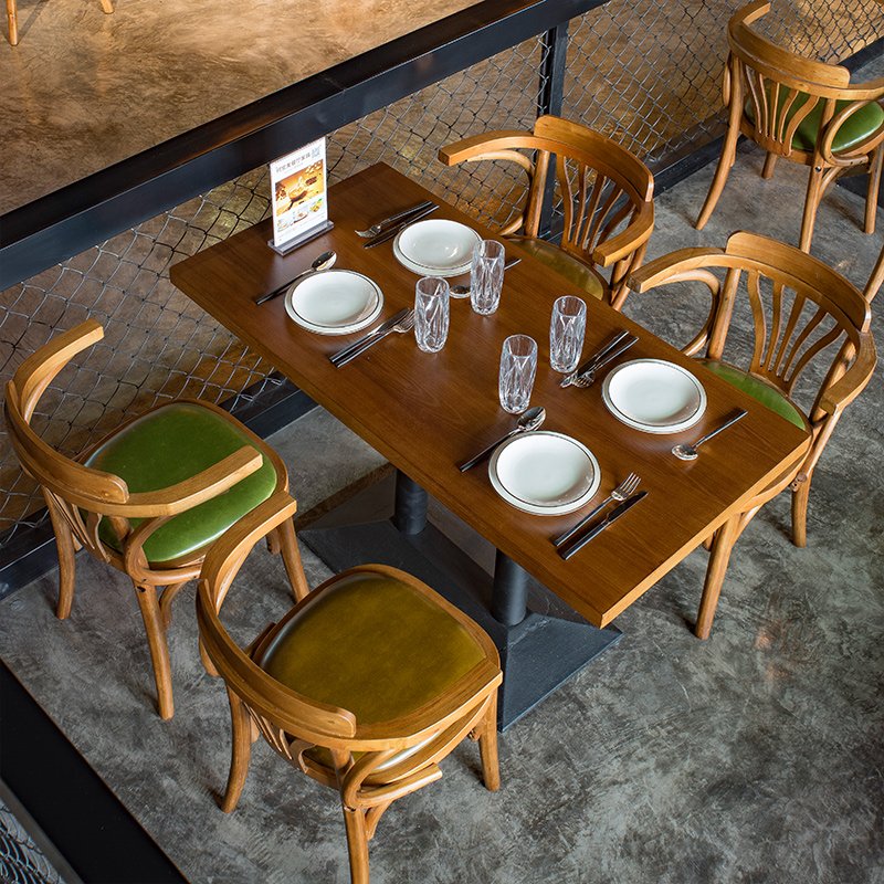 Modern Retro-Style Vintage Wooden Dining Table and Chair Set for American Restaurant Cafe Solid Wood round Chairs Set