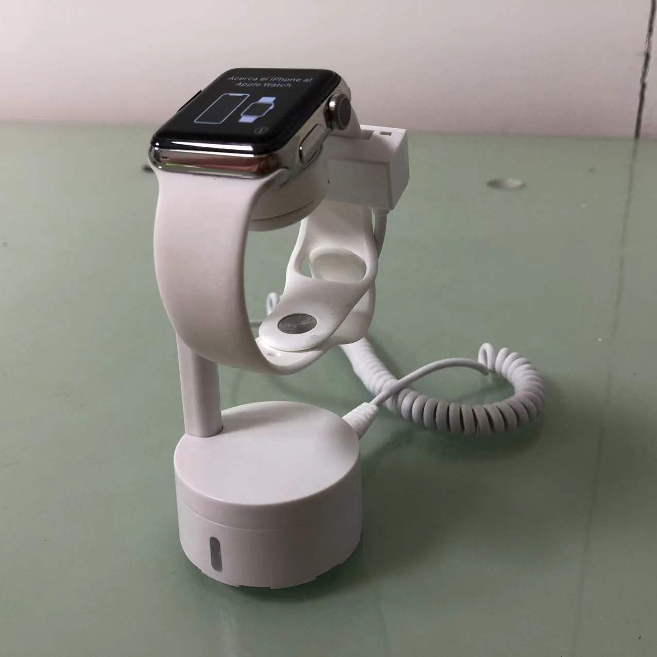 INSHOW A302-A Hot Selling Retails Anti-theft Display Stand for Smart Watch with Charging Function