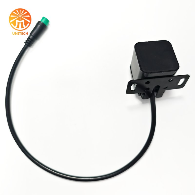 Smart Detection Radar Motorcycle BSD Blind Spot Detection System LCA Alarm Driving Safety Solution for cart motorcycle Forklift