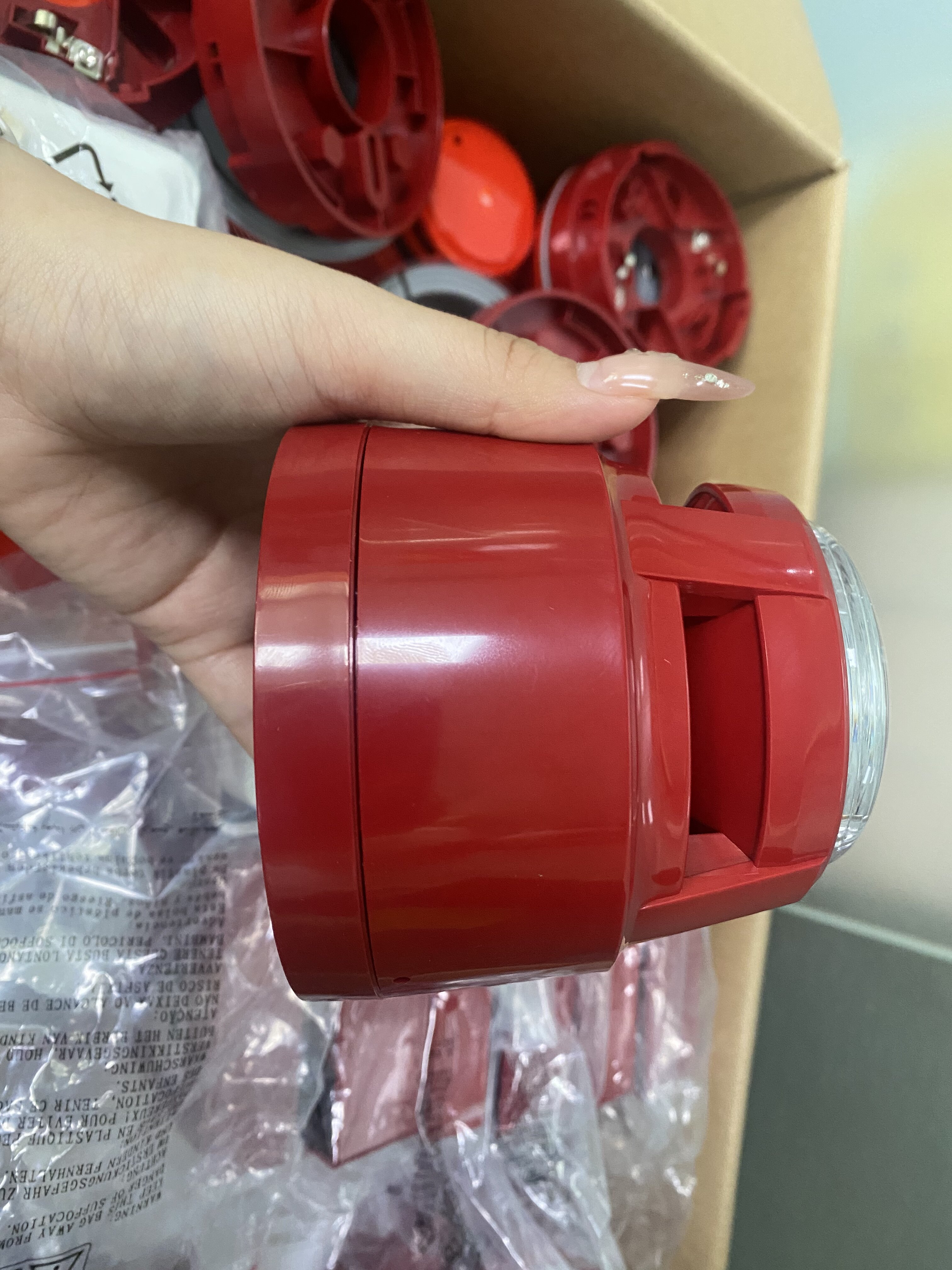 Addressable Loop-Powered Sounder Strobe for Alarm Systems
