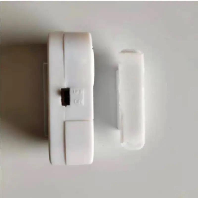Factory direct sales come with adhesive tape to stick anti-theft alarm, high decibel safety alarm, anti-theft reminder