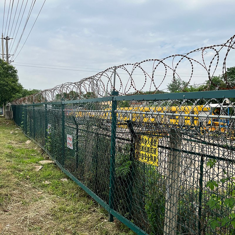 Border Perimeter Security Intrusion Detection Fence Alarm System with Integrated Fencing and Alarm Detectors