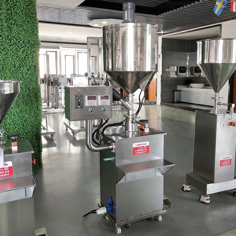 Automatic Viscous Hot Candle Heating Filling Machine Thick Paste Hair Wax Making Machine For Hair Wax Filling Production Line