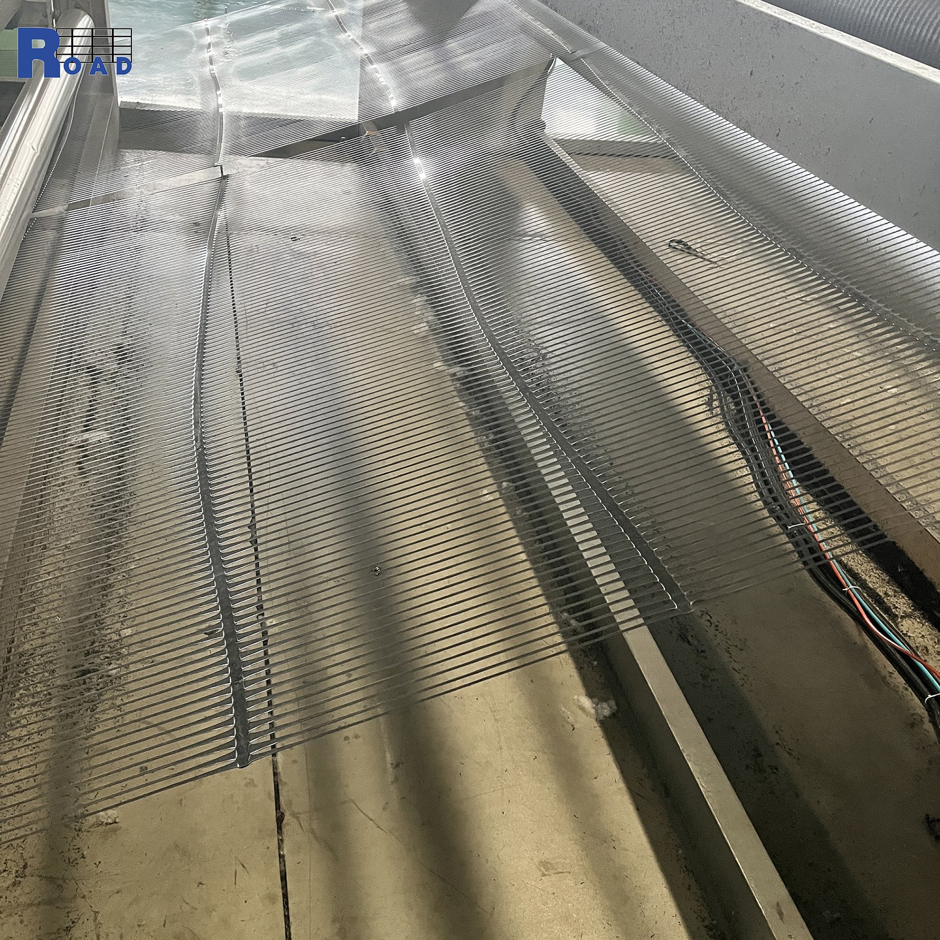 pe pp pet uniaxial geogrid production line polyester uniaxial geogrid uniaxially stretched plastic geogrid