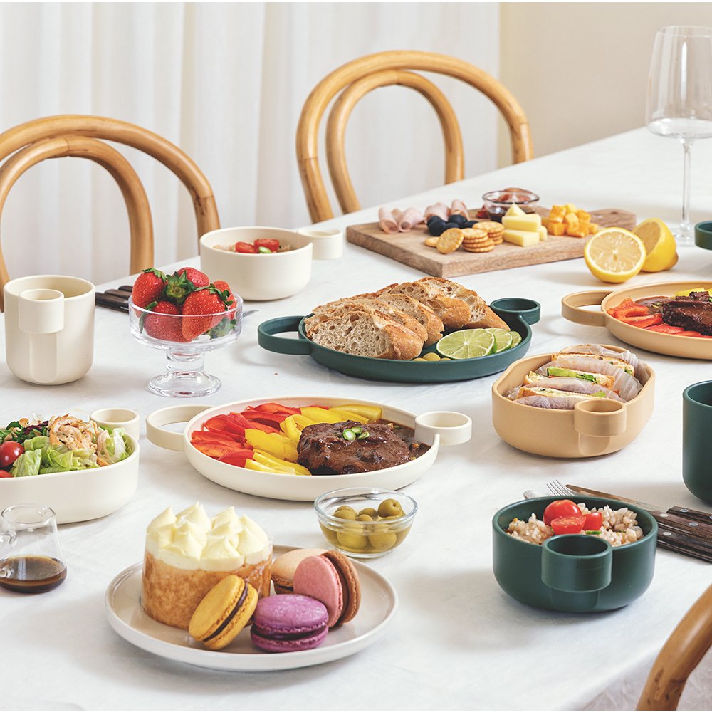 Wholesale Custom Made Camping Dinnerware set Tableware set made in Korea BPA FREE Good Condition with Korea