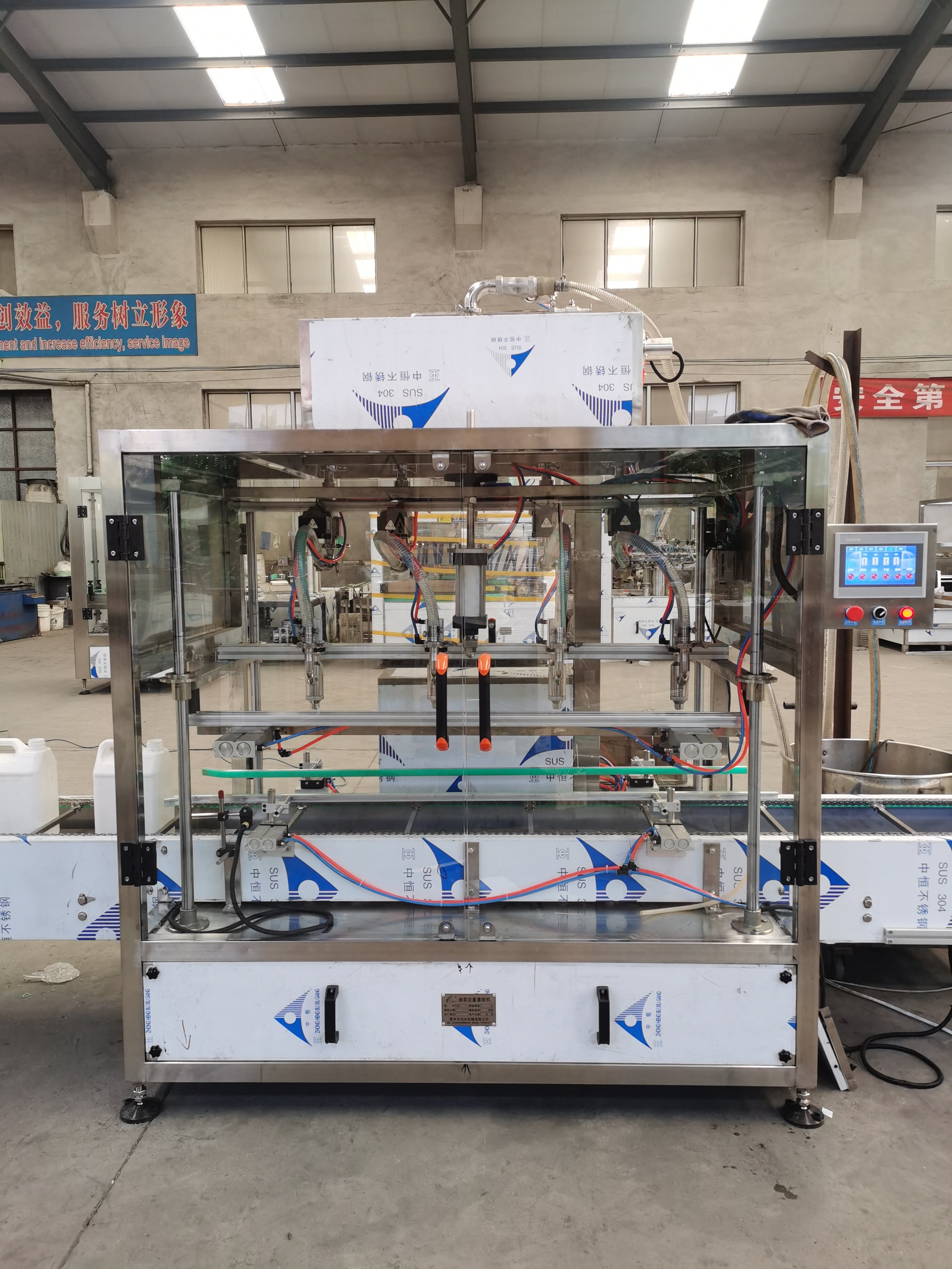 Full Automatic Linear Liquid Filler Water Soy Sauce Juice Gin Wine Vodka Bottle Pressure Overflow Filling Machine