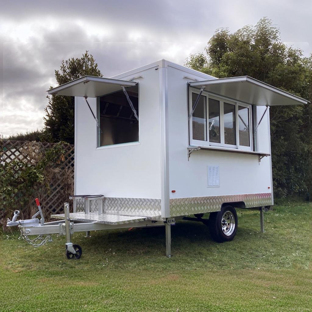 Portable BBQ Food Truck with Kitchen Equipment and Safety Fence Food Trailers ice Cream Cart Food Trailer For USA