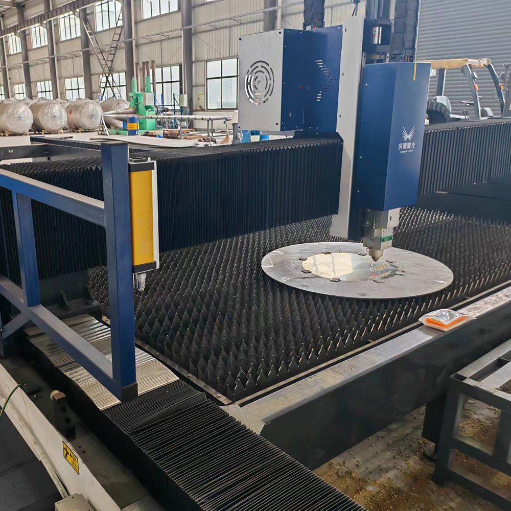 Efficient Oil / Water filling machine