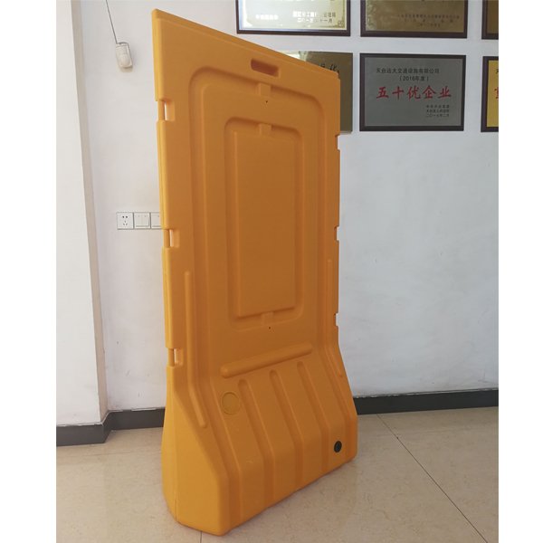 New product Flood Inflatable water Barrier,plastic Construction Barrier