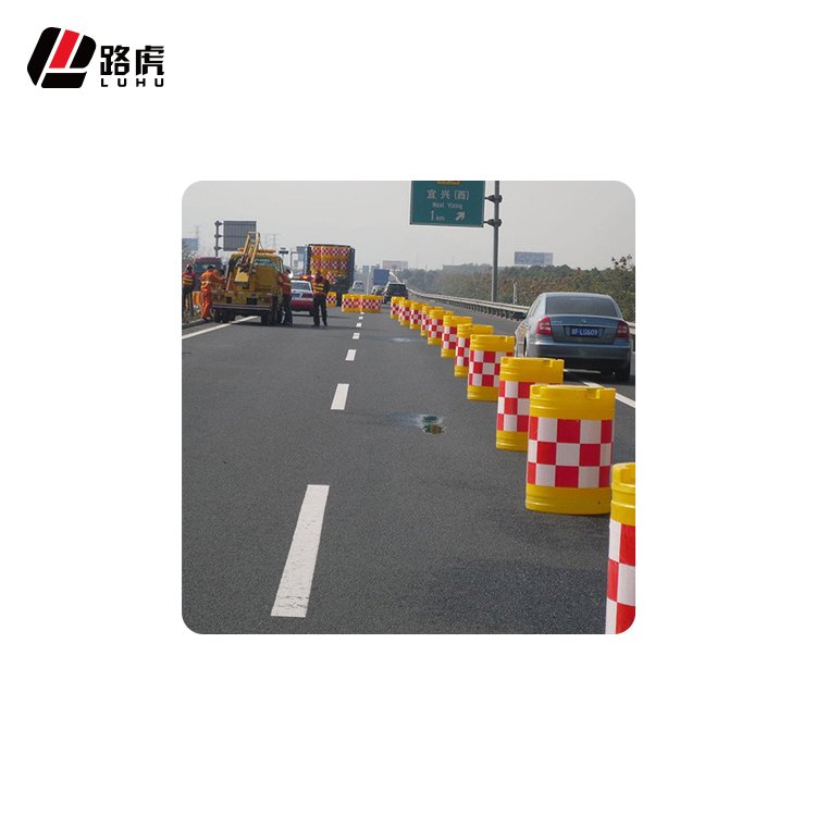 Expressway safety barrier flush PE anti-collision bucket