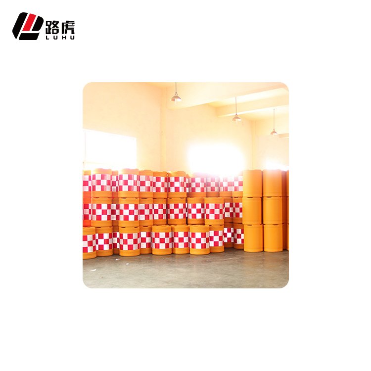 Expressway safety barrier flush PE anti-collision bucket