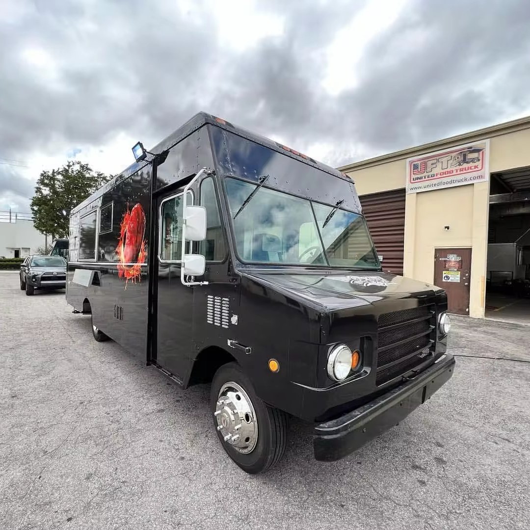 Cheap outdoor Electric Mobile food Truck small standard concession fast food trucks mobile food trailer